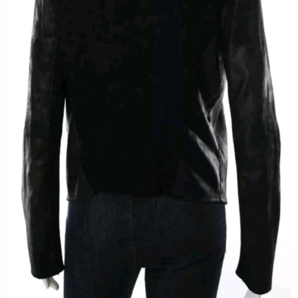 Velvet Nordstrom v-neck stretch knit shirt s top - Picture 7 of 7